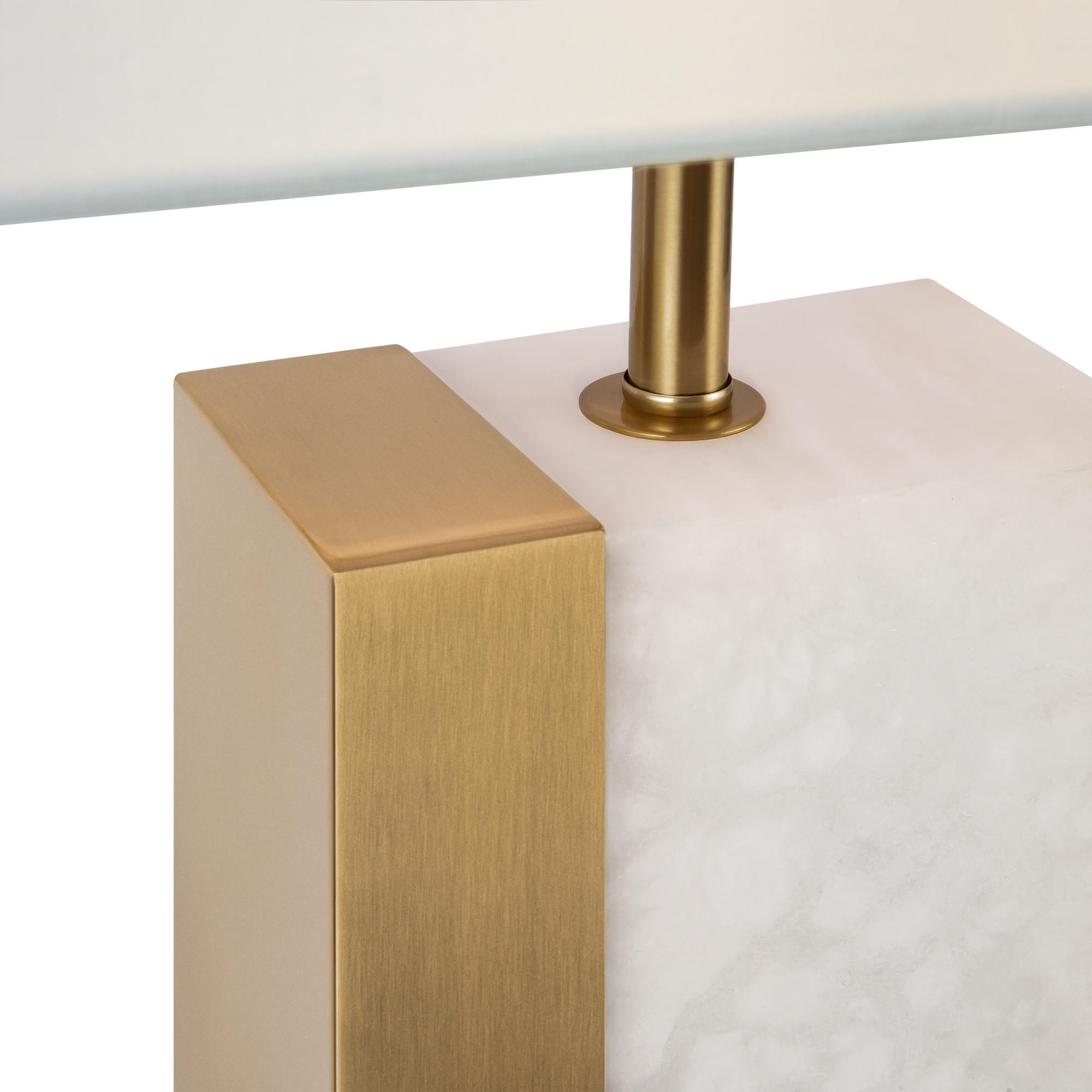 RENDER_element_Z031TL-01BS_w_standard